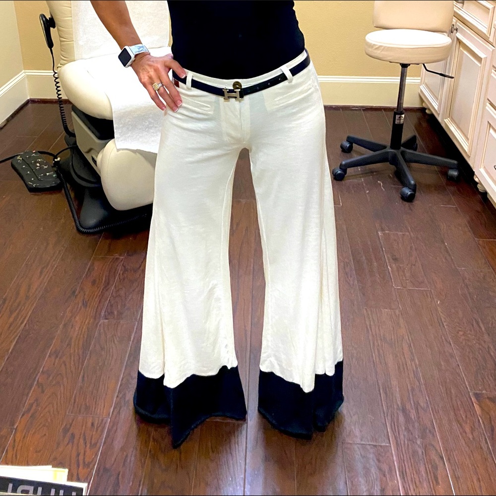 NWT Super wide leg pants🥰